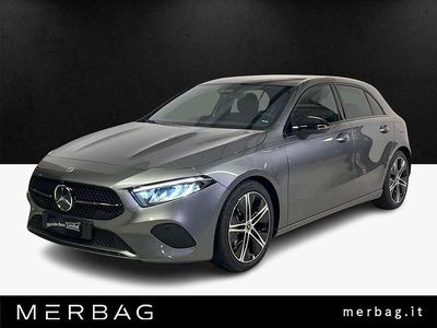 Nuova Mercedes A180 Business 116 CV (85 kW) 2025 Grigio Utilitaria