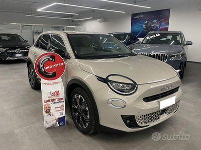 Usata Fiat 600 La Prima 110 CV (80 kW) 2025 Beige SUV