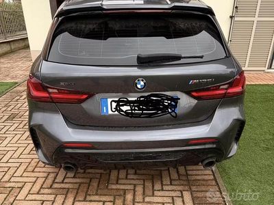 Begagnad BMW M135 2021 Grå Halvkombi