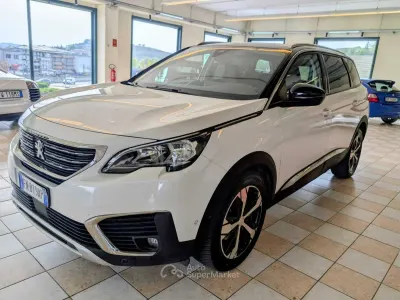 Occasion Peugeot 5008 GT-line 120 ch (88 kW) 2018 Blanc SUV