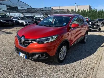 Usata Renault Kadjar Zen 110 CV (80 kW) 2016 Rosso SUV