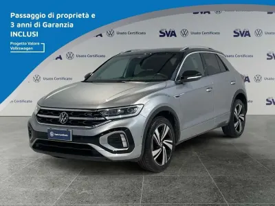 Usata VW T-Roc R-line 116 CV (85 kW) 2023 Pyrit silver / tetto nero SUV