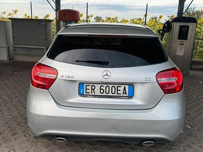 Usata Mercedes A180 122 CV (89 kW) 2013 Grigio Berlina