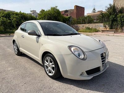 Usata Alfa Romeo MiTo Distinctive 95 CV (69 kW) 2011 Bianco Utilitaria