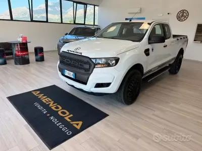 Usata Ford Ranger XLT 160 CV (117 kW) 2016 Bianco Pick-up
