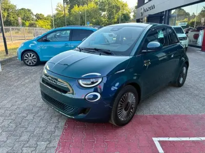 Nuova Fiat 500 65 CV (47 kW) 2026 Blu Berlina