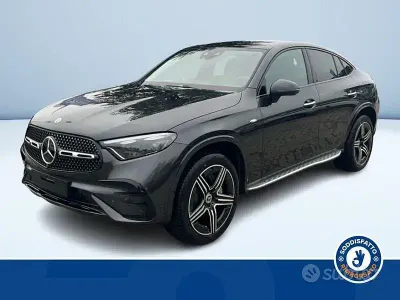 Nuova Mercedes GLC300e 2026 Grigio Coupé
