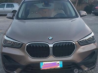 Usata BMW X1 150 CV (110 kW) 2019 Marrone SUV