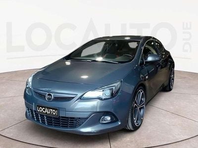 Usata Opel Astra GTC 194 CV (142 kW) 2015 Grigio Berlina