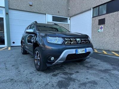 Usata Dacia Duster Prestige 101 CV (74 kW) 2023 Grigio scuro SUV