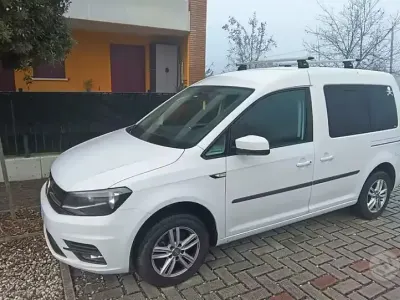 Usata VW Caddy 102 CV (75 kW) 2018 Monovolume