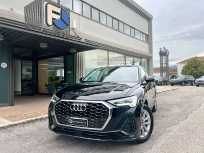 Usata Audi Q3 Sportback Business Plus 150 CV (110 kW) 2021 Nero SUV