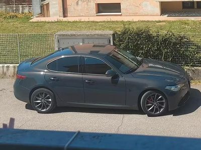 Brugt Alfa Romeo Giulia 180 HK (132 kW) 2018 Grå Sedan