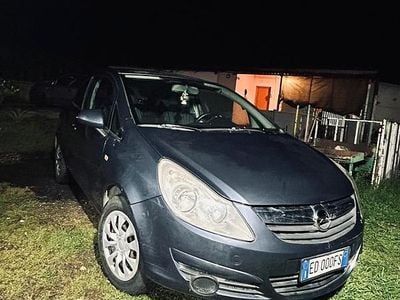 Usata Opel Corsa 60 CV (44 kW) 2010 Utilitaria