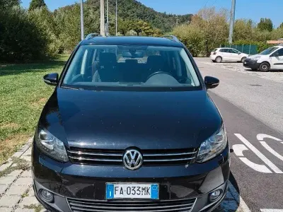 Usata VW Touran 150 CV (110 kW) 2015 Nero Monovolume