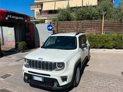 Usata Jeep Renegade Limited 120 CV (88 kW) 2020 Bianco SUV
