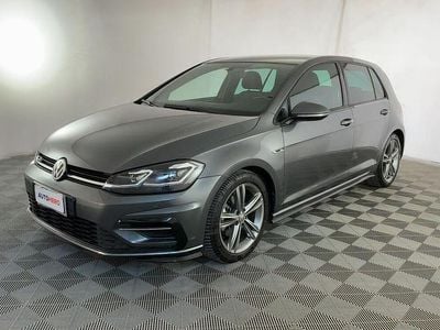 Usata VW Golf VII Sport 150 CV (110 kW) 2018 Grigio