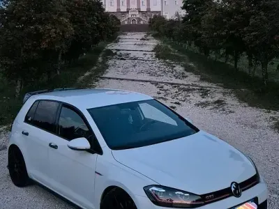 Usata VW Golf VII GTI 245 CV (180 kW) 2019 Berlina