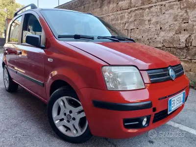 Usata Fiat Panda 60 CV (44 kW) 2005 Rosso Utilitaria