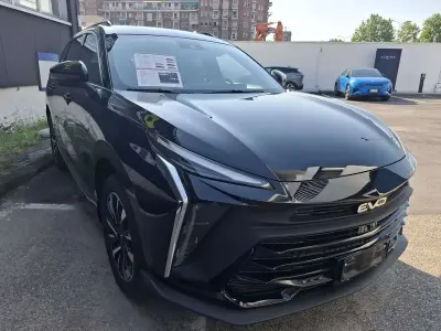 Nuova EVO Evo 6 175 CV (128 kW) 2026 Nero SUV