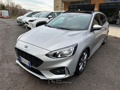Usata Ford Focus 120 CV (88 kW) 2019 Argento Station wagon