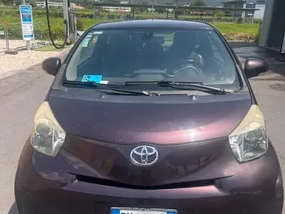 Usata Toyota iQ