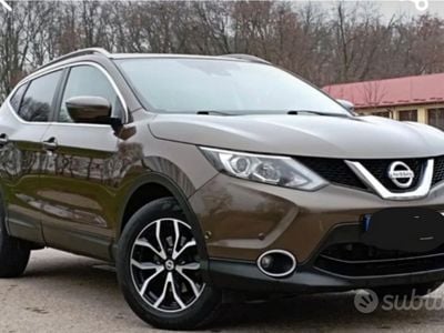 Usata 2016 Nissan Qashqai SUV | 8000 € (Super prezzo)
