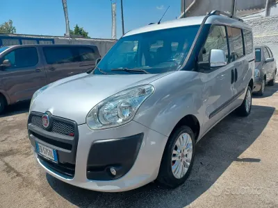 Usata Fiat Doblò Dynamic 90 CV (66 kW) 2010 Grigio Monovolume