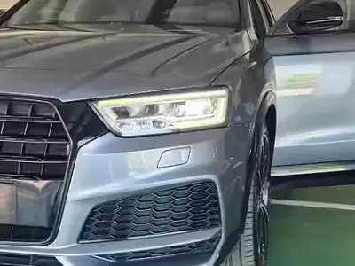 Usata Audi Q3 Competition 120 CV (88 kW) 2018 Grigio SUV