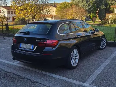 Usata BMW 520 Luxury Line 190 CV (139 kW) 2015 Station wagon