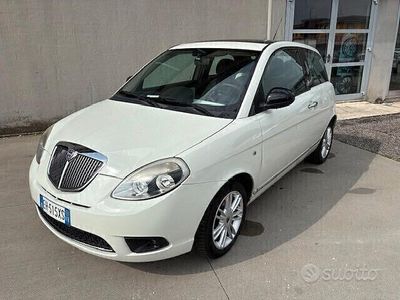 Usata Lancia Ypsilon S 95 CV (69 kW) 2011 Bianco Utilitaria