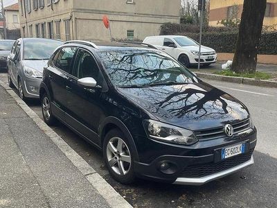 Usata VW Polo Cross 90 CV (66 kW) 2011 Nero Utilitaria