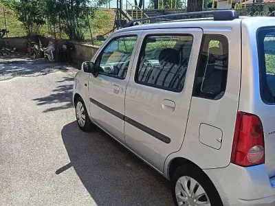 Usata Opel Agila 80 CV (58 kW) 2006 Grigio Monovolume