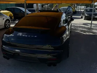 Usata Porsche Panamera