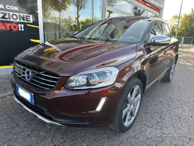Occasion Volvo XC60 Inscription 220 PK (161 kW) 2015 Bruin SUV