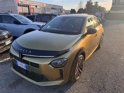 Usata Lancia Ypsilon 101 CV (74 kW) 2024 Oro Utilitaria