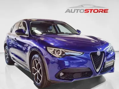 Usata Alfa Romeo Stelvio Ti 190 CV (139 kW) 2020 Blu SUV