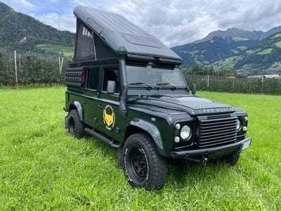 Usata Land Rover Defender SE 122 CV (89 kW) 2010 Verde SUV