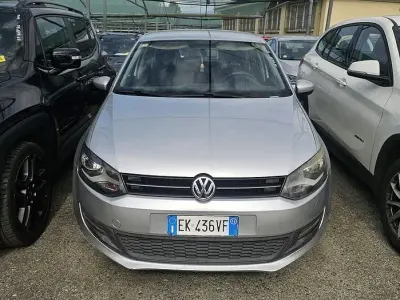 Usata VW Polo Comfortline 75 CV (55 kW) 2011 Grigio Utilitaria