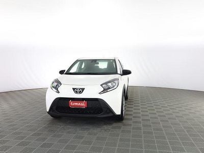 Usata Toyota Aygo X Active 72 CV (52 kW) 2025 Super white SUV