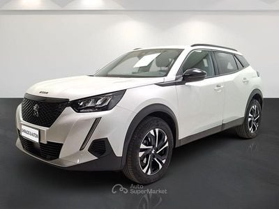 Usata Peugeot 2008 Allure 102 CV (75 kW) 2023 Bianco SUV