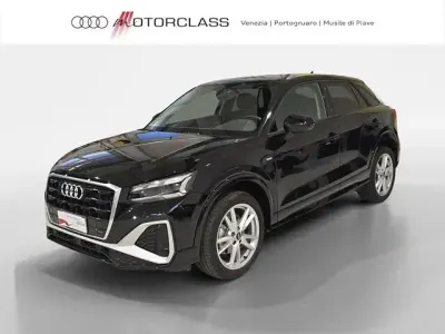 Gebraucht Audi Q2 S-Line 150 PS (110 kW) 2025 Schwarz SUV