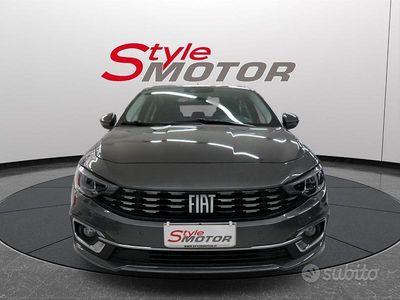 Usata Fiat Tipo Business 131 CV (96 kW) 2022 Grigio Berlina