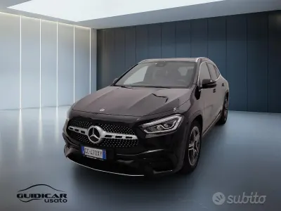 Usata Mercedes GLA200 Premium 150 CV (110 kW) 2021 Nero SUV