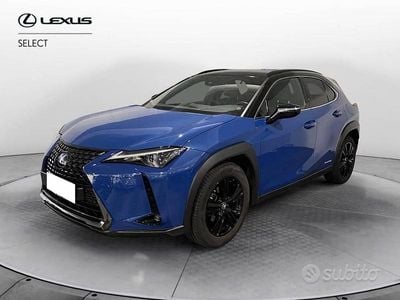Usata Lexus UX 250h 184 CV (135 kW) 2021 Blu SUV