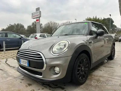Usata Mini One D Business 95 CV (69 kW) 2016 Grigio Utilitaria