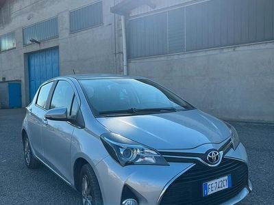 Occasion Toyota Yaris Business Edition 69 ch (50 kW) 2016 Berline
