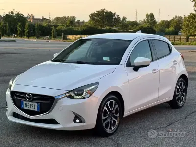 Usata Mazda 2 Exceed 90 CV (66 kW) 2018 Bianco Berlina