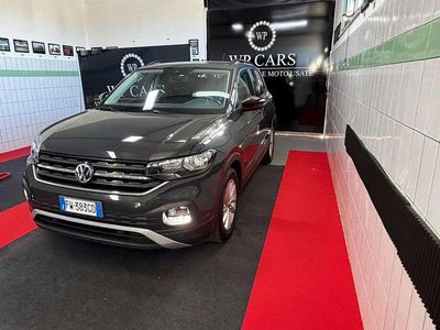 Usata VW T-Cross Style 95 CV (69 kW) 2019 Grigio cemento SUV