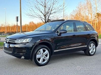 Usata VW Touareg Executive 245 CV (180 kW) 2012 Nero SUV